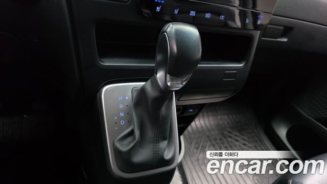 Hyundai Staria Cargo 5-Seater Modern 2022 — фото 9
