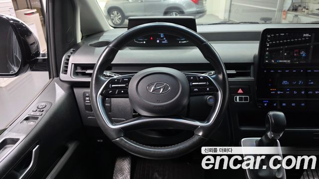 Hyundai Staria Cargo 5-Seater Modern 2022 — фото 16