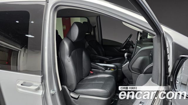 Hyundai Staria Cargo 5-Seater Modern 2022 — фото 26