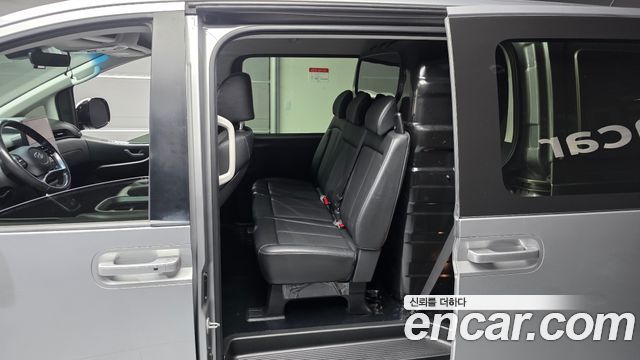 Hyundai Staria Cargo 5-Seater Modern 2022 — фото 27