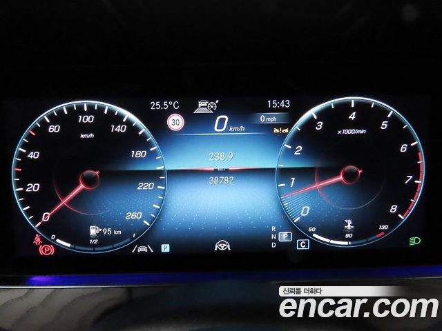 Mercedes-Benz E-Class (W213) E250 Exclusive 2022 — фото 8