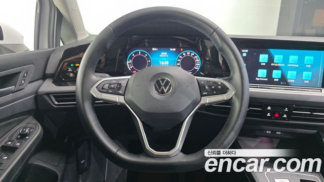 Volkswagen Golf (VIII) 2.0 TDI Prestige 2022 — фото 13