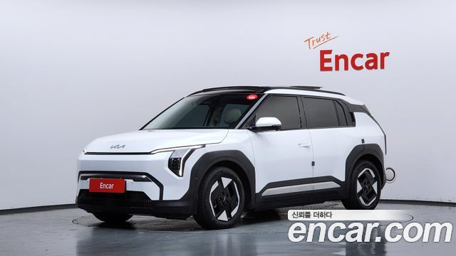 Kia EV3 Long Range 2WD Earth