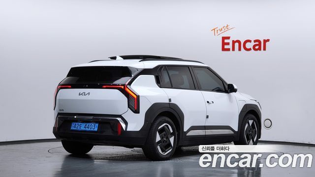 Kia EV3 Long Range 2WD Earth 2025 — фото 2