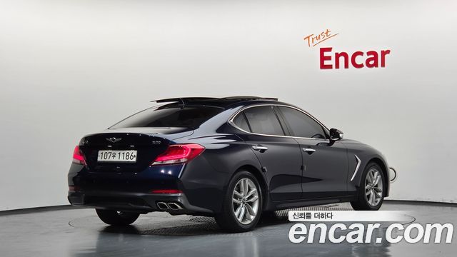 Genesis G70 2.2D Advanced 2018 — фото 2
