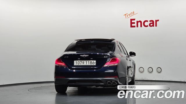 Genesis G70 2.2D Advanced 2018 — фото 4