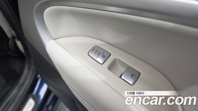 Genesis G70 2.2D Advanced 2018 — фото 18