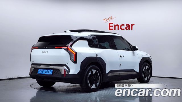 Kia EV3 Long Range 2WD Earth 2025 — фото 2