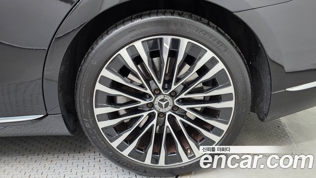 Mercedes-Benz S-Class (W223) S580L 4MATIC 2021 — фото 21