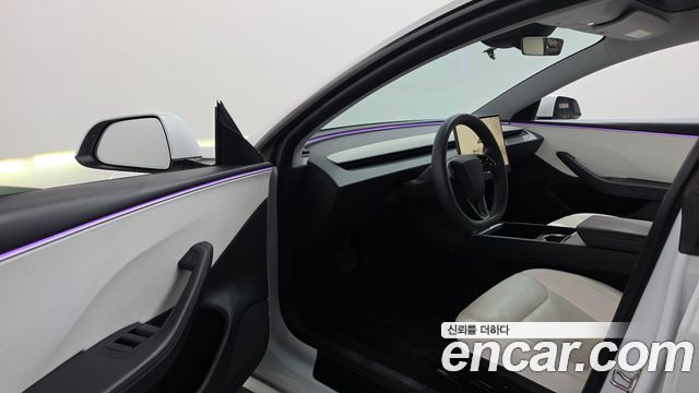 Tesla Model 3 RWD 2024 — фото 10