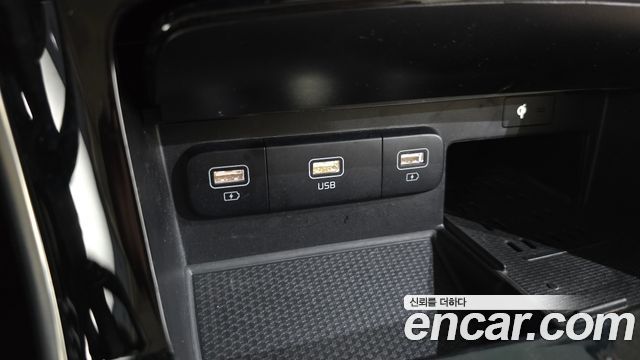 Kia Carnival (IV) Gasoline 9-Seater Hi-Limousine Signature 2023 — фото 13