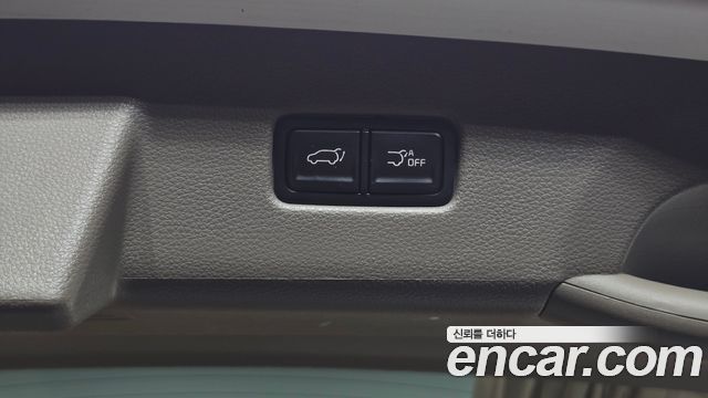 Kia Carnival (IV) Gasoline 9-Seater Hi-Limousine Signature 2023 — фото 18