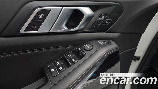 BMW X5 (G05) xDrive 40i M Sport 2024 — фото 28