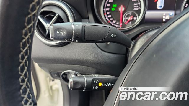 Mercedes-Benz CLA-Class (C117) CLA250 4MATIC 2018 — фото 17