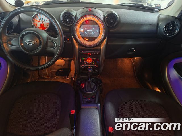 MINI Cooper D Countryman Standard 1st 2014 — фото 7