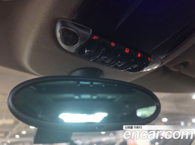 MINI Cooper D Countryman Standard 1st 2014 — фото 16