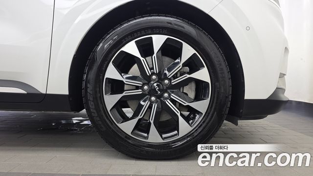 Kia Carnival (IV) Diesel 9-Seater Signature 2023 — фото 21