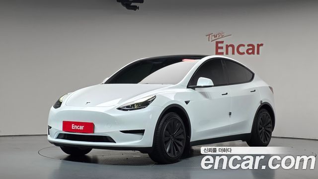 Tesla Model Y RWD 2023 — фото 11
