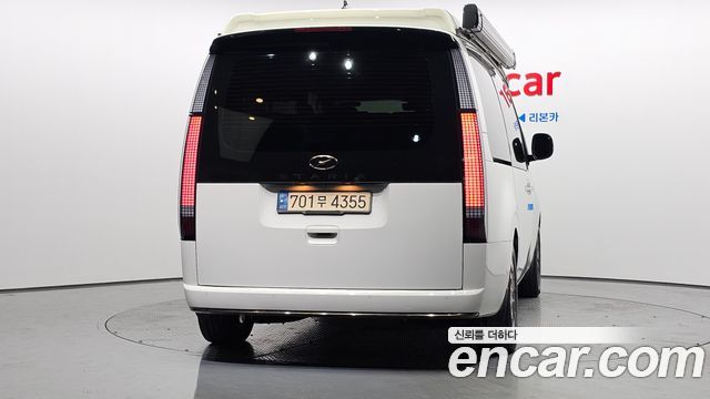 Hyundai Staria 2WD Camping Car Prestige Camper 4Seater 2023 — фото 4