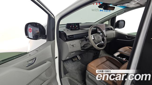 Hyundai Staria 2WD Camping Car Prestige Camper 4Seater 2023 — фото 12