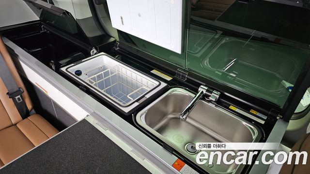 Hyundai Staria 2WD Camping Car Prestige Camper 4Seater 2023 — фото 20