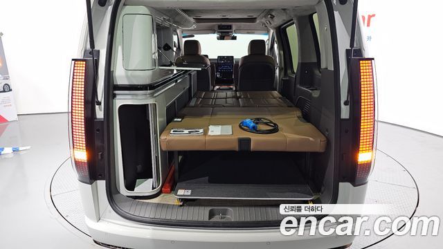 Hyundai Staria 2WD Camping Car Prestige Camper 4Seater 2023 — фото 30