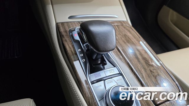 Kia K9 3.8 GDI AWD PlatinumⅡ 2020 — фото 9