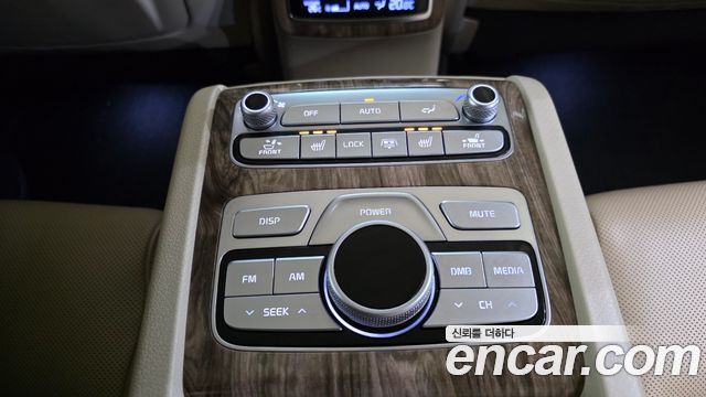 Kia K9 3.8 GDI AWD PlatinumⅡ 2020 — фото 19