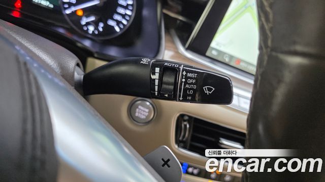Kia K9 3.8 GDI AWD PlatinumⅡ 2020 — фото 35