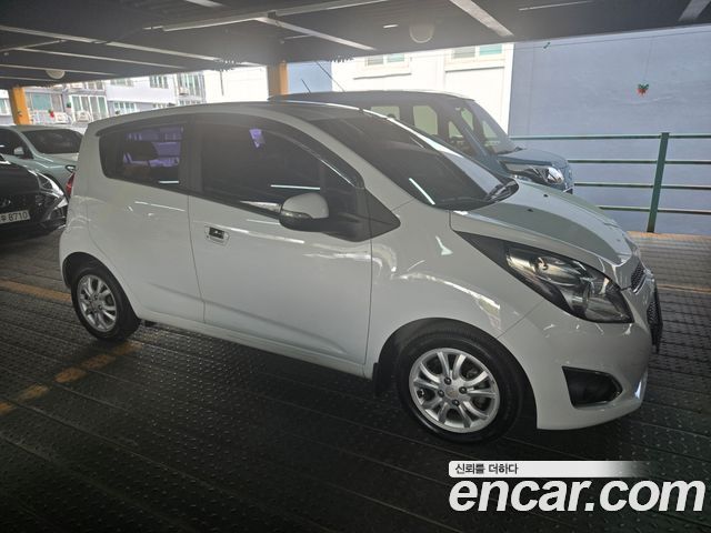 Chevrolet Spark LT Special Edition 2015 — фото 3