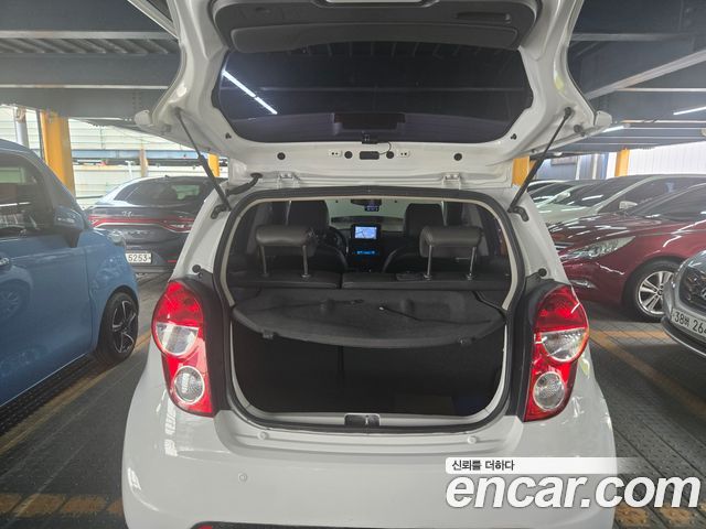 Chevrolet Spark LT Special Edition 2015 — фото 23