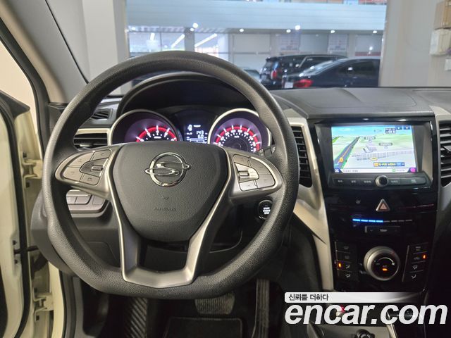 KG Mobility (SsangYong) Tivoli Armor TX 2WD 2019 — фото 6