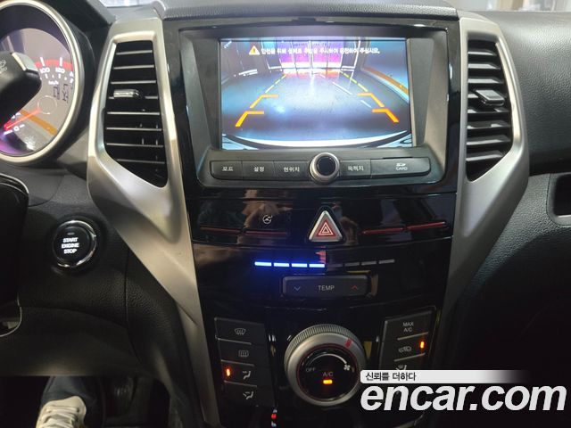 KG Mobility (SsangYong) Tivoli Armor TX 2WD 2019 — фото 8