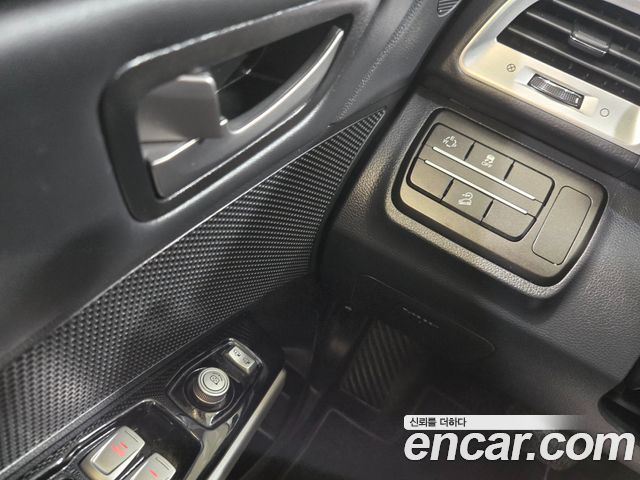 KG Mobility (SsangYong) Tivoli Armor TX 2WD 2019 — фото 15
