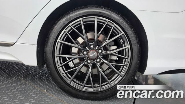 Genesis G80 3.3 T-GDI AWD Sport 2017 — фото 27