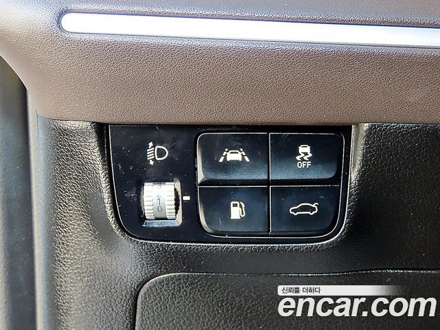 Hyundai Grandeur (IG) 2.5 Premium 2020 — фото 16