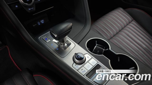 Genesis G70 2.0T Sport Package 2019 — фото 9