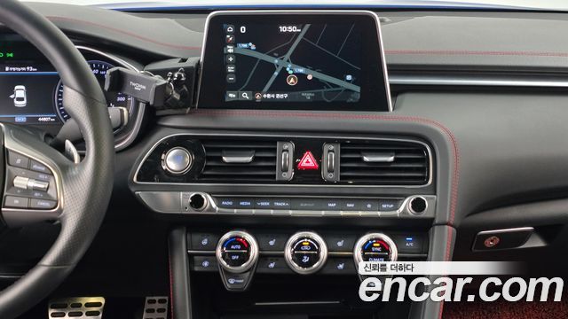 Genesis G70 2.0T Sport Package 2019 — фото 12