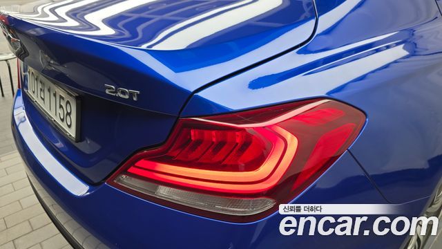 Genesis G70 2.0T Sport Package 2019 — фото 23