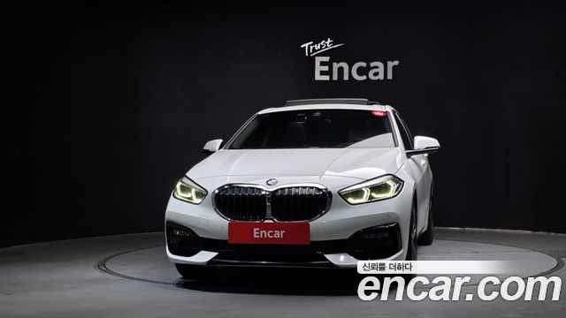 BMW 1 Series (F40) 118d Sport