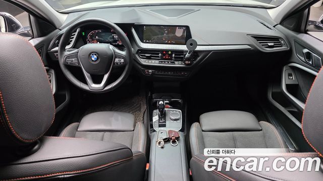 BMW 1 Series (F40) 118d Sport 2021 — фото 7