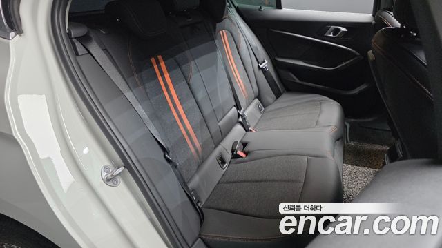 BMW 1 Series (F40) 118d Sport 2021 — фото 15