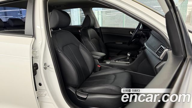 Kia K5 (II) 2.0 Prestige 2020 — фото 15