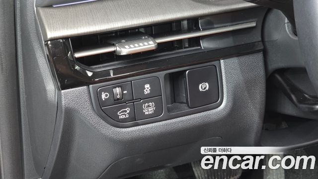 Kia Sportage Hybrid (V) HEV 1.6 2WD Signature 2026 — фото 14