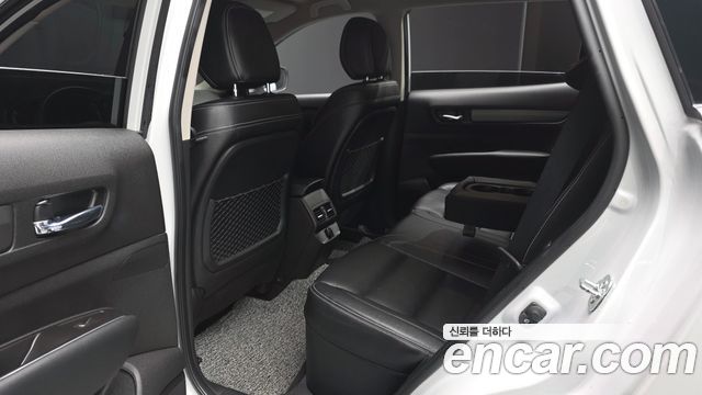 Renault Korea QM6 2.0 LPe LE 2WD 2023 — фото 11