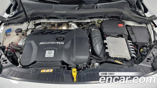Mercedes-Benz GLA-Class (H247) GLA45 AMG 4MATIC+ 2023 — фото 6