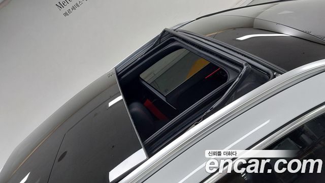 Mercedes-Benz GLA-Class (H247) GLA45 AMG 4MATIC+ 2023 — фото 16