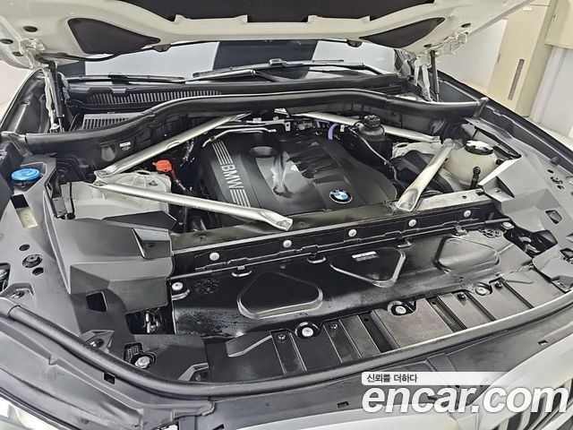 BMW X5 (G05) xDrive 40i M Sport 2024 — фото 6