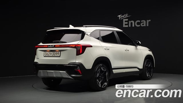 Kia Seltos Gasoline 2.0 2WD Signature 2023 — фото 2