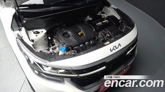 Kia Seltos Gasoline 2.0 2WD Signature 2023 — фото 6